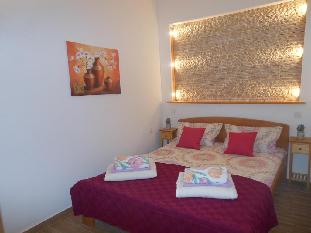 Apartments Marino Povljana Εξωτερικό φωτογραφία