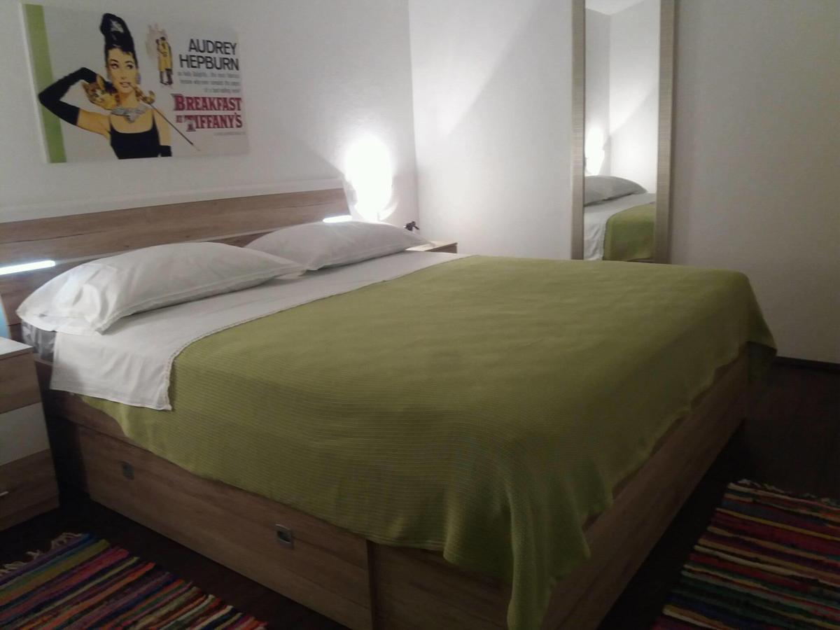 Apartments Marino Povljana Εξωτερικό φωτογραφία